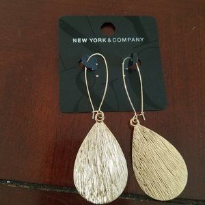 Earings